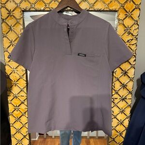 Jaanuu set in Titanium